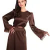 Gola redonda Tira de pena Vestido longo Vestido de outono Roupas femininas de outono Roupas femininas europeias e americanas de alta qualidade Estilo francês Chanel
