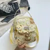 Bolso pequeño simple y elegante para mujer, nuevo bolso cruzado pequeño de moda de alta gama vintage para otoño 2026, bolso de mujer moderno y versátil