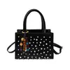 Bolso Bandolera Grande de Moda Europea y Americana con Tachuelas Personalizadas 2026 Nuevo Tendencia Simple para Mujer