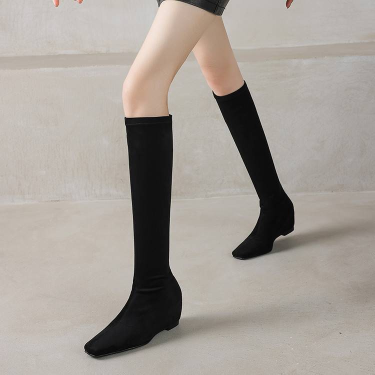 20250909495564093_750.jpg?imageslim