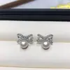 Pendientes de Plata de Ley S925 con Perla y Lazo Mismo Estilo de Zhao Lusi para Mujer, Diseño de Nicho de Lujo Ligero, Pendientes de Alta Gama Incrustados con Diamantes