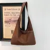Bolsa de axila texturizada estilo coreano, 2026 feminina, moderna e fashion, bolsa de ombro simples e de grande capacidade, bolsa tote casual