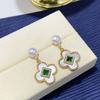 Brincos de Pérola de Água Doce Natural, Trevo de Quatro Folhas, Diamante Verde para o Dia das Mães, Argolas Versáteis de Luxo Leve para Mulheres, Tarraxas de Prata S925