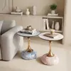 Mesa auxiliar de roca de lujo ligero, mesa de café pequeña, mesa de rincón para sala de estar, mesa redonda pequeña móvil simple y moderna para balcón, mesita de noche