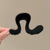 Pinza de tiburón de tamaño mediano para mujeres con cabello fino, para crear un recogido de media altura elegante, pinza de garra sofisticada y delicada para la parte posterior de la cabeza