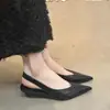 Sapatos femininos estilo francês de bico fino, corte baixo, salto grosso, couro envernizado, sandálias fechadas sem calcanhar, salto plataforma, nicho