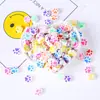 Fatias Coloridas de Argila Macia Desenhos Animados de Frutas Letras em Inglês Perfuradas Conjunto de Argila Macia Material de Argila Macia para Pulseira