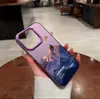 Funda de Teléfono para iPhone 12 Estilo Revista Ins Montaña y Río Inglés Mate Anti-Caídas iPhone 17Pm Montaña Soleada Cubierta Protectora