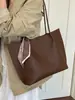 Bolso Tote Grande de Gran Capacidad para Mujer, Bolso de Hombro para el Trabajo, Bolso de Mano de Moda Versátil y Set de Clutch, Nuevo Otoño 2026