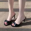 Elegantes tacones de aguja con lazo, cómoda punta redonda, estilo slip-on francés, lindos zapatos de tacón alto para mujer, color nude, nuevo diseño de punta abierta 2026