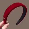 Diadema Roja de Alta Gama para Otoño e Invierno para Mujeres según su Año Zodiacal, Diadema Alta Craneal Estilo Nuevo 2026 para Año Nuevo, Pinza para el Cabello para Lavarse la Cara