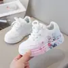 2026 Niños Niñas Suela Suave Primavera Otoño Zapatos de Tabla Estilo Nuevo de Moda Campus Moda Zapatos Blancos Zapatos Deportivos Zapatos Casuales