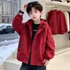 Chaqueta con capucha para niño, estilo primavera/otoño, nueva colección 2026, cortavientos de otoño de moda para adolescentes, elegante abrigo con capucha para estudiante