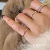 Hakunamatata Sueño Despreocupado Se Hace Realidad Anillo de Cola Retro Teñido de Negro Anillo para Dedo Meñique Elegante y de Alta Gama