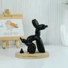 Perro de Resina Moderno Simple Creativo Bola de Perro Adornos para Perros Decoraciones Suaves para el Hogar Manualidades de Decoración Regalos