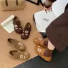 Estilo Lindo Birkenstocks de Gamuza para Mujer 2026 Otoño Nueva Llegada Velcro Slip-on Decoración de Flor Mocasines Casuales