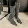 Botas de cowboy western estilosas e retrô com bico fino e fivela para mulheres, novas botas longas 2026 para afinar as pernas largas para mulheres