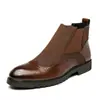 Botas de Cuero de Moda para Hombre con Punta Afilada Tallada Botas de Cuero Altas de Cuero Esmerilado Transfronterizas Botines Ajustados al Pie Zapatos Formales Casuales Zapatos para Hombre