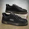 Zapatos Deportivos Blancos Transpirables para Hombre Nueva Colección Primavera 2026 Zapatillas Deportivas Gruesas de Suela Tendencia Versátil Zapatillas Casuales Zapatos de Moda