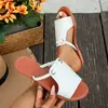 Tejido Transfronterizo Europeo y Americano Color Sólido Simple Diario para Mujer 2024 Comercio Exterior Tallas Grandes Verano Nuevas Pantuflas Sandalias Venta al por Mayor Tallas Grandes