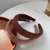 Faixa de Cabelo Estilo Francês Topo da Cabeça Alta Feminina Aba Larga Outono e Inverno Faixa para Lavar o Rosto Cor Sólida Versátil Toque de Alto Padrão Prendedor de Cabelo Acessório de Cabeça Compra Zero