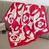 Estilo K de Lenço Quadrado Pequeno 70cm Feminino Novo Verão Versátil Lenço Presente Moda Retro Profissional Lenço Atacado Externo
