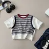 Conjunto de verano de dos piezas para niños, camiseta a rayas de manga corta a la moda, ropa de verano holgada e informal para niños pequeños, camiseta suave y moderna