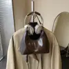 Bolsa de Ombro para Mulheres, Grande Capacidade, Novo Estilo Outono e Inverno 2025, Simples Casual, Bolsa Transversal Elegante e Moderna para Mulheres