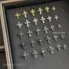 Acessórios Retro para Unhas de Liga Cruzada, Estilo Punk Escuro Misturado com Strass 3D Acessórios para Decoração de Unhas Atacado