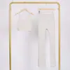 Conjunto de Chaleco Lulu U y Pantalones Acampanados, Ajustado con Cuello Alto, Cremallera Dorada Elástica, Conjunto para Fitness Yoga