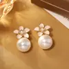 Pendientes de Flor de Perla con Esmalte Goteante Suave Estilo Francés Aguja de Plata S925 de Alta Gama Pendientes de Camelia Pendientes Elegantes de Moda