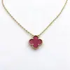 Nuevo Collar de Burbujas de Cuatro Hojas Versión Alta V Oro para Mujer Diseño de Nicho Lujo Ligero Esmalte Rojo Flor de Nácar Fabricante Venta al por Mayor