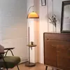 Luminária de chão estilo francês, luz ambiente simples de pôr do sol, luminária de design para sala de estar, luminária de chão de luxo leve para colocar ao lado do sofá
