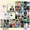 En stock, hay 50 tarjetas pequeñas sobre estrellas del entretenimiento, Yu Shuxin, Zhao Rusi, Ju Jingyi, Fan Chengcheng, coleccionando 50 tarjetas láser