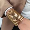 Pulseira Feminina de Metal Exagerada Grande com Punho Largo Transfronteiriça Europeia e Americana Estilo Tribal Abertura Padrão Esculpido Joias Retrô Lote