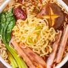Fideos en Bol Grande Sin Cocinar, Fideos Picantes para Olla Caliente No Fritos, Caja Completa de 4.5kg Fideos Picantes para Olla Caliente Bajos en Grasa, Fideos Salteados, Fideos Instantáneos, Pasteles de Fideos Instantáneos