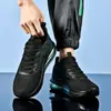 2026 Sapatos Masculinos Todo Preto Malha Amortecimento a Ar Casual Respirável Corrida Tamanho Grande Verão Amortecimento na Palma Toda Esportivo Masculino
