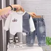 Conjunto de Roupa de Primavera para Meninos 2026 Novo Estiloso Conjunto de Duas Peças com Moletom de Manga Longa para Crianças Primavera e Outono Atacado do Fabricante