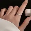 Anillo de Zirconia con Forma de Corazón con Incrustación de Zirconia con Forma de Corazón, Lujo Ligero, Dulce y Delicado, Venta Directa del Fabricante
