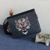 Bolso de Mano Cuadros Cabeza de Tigre Pinza para Hombres Bolso Pinza Bolso Elástico Bolso de Carcasa Dura Hombres 2024 Nuevo Bolso de Gran Capacidad