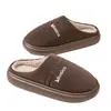 Zapatillas de algodón con tela bordada simples para mujer, para uso doméstico en invierno, de suela gruesa, antideslizantes, forradas de felpa, cálidas, adecuadas para parejas, zapatillas de interior para el hogar