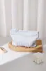 Bolsa cosmética de tela casual con estampado estéreo de trébol de cuatro hojas, gran capacidad, bolsa de almacenamiento para productos de cuidado de la piel, bolsa de neceser de mano para viaje