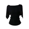 Camiseta Blanca Casual Desmangada Suelta para Mujer MrCustomizable, Top de Manga Corta con Hombro Asimétrico Estilo Regular