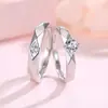 Anillos de Pareja con Tamaño Ajustable, Chapados en Oro Blanco, Anillos de Boda para Hombres y Mujeres, Par Estilo Coreano, Regalo de San Valentín, Anillo de Diamante Simulado