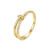 Anillo de cuerda con nudo de circonita de fila única de gran venta cruzada para mujer, moda europea americana, lujo ligero, para ir al trabajo, versátil, venta al por mayor