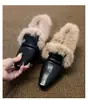 Versión de Piel de Vaca ~ Zapatos Peludos de Estilo Retro sin Cordones con Tacón Grueso para Usar al Aire Libre, Zapatos Mula, Zapatillas de Media Punta con Punta Cuadrada y Forro de Felpa