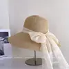 Sombrero de Pescador de Ala Ancha con Cinta de Encaje Estilo Japonés para Mujer, Sombrero de Paja Elegante Versátil de Verano, Sombrero Tipo Cubo Elegante con Protección Solar