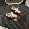Zapatos de malla transpirables con suela gruesa estilo papá para mujer, nuevo estilo primavera y otoño 2026, zapatillas deportivas casuales que aumentan la altura para estudiantes, versátiles zapatillas de entrenamiento alemanas