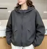 2026 Nueva Moda de Primavera y Otoño para Mujer, Chaqueta Corta con Capucha, Transpirable, Versátil, Moda para Pareja, Ajuste Delgado, Abrigo, Top, Tendencia