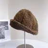 Sombrero de cubo versátil de lana estilo Harajuku para mujer, nuevo estilo vintage de invierno, sombrero de cubo adelgazante con ala plegable, sombrero cloché de moda